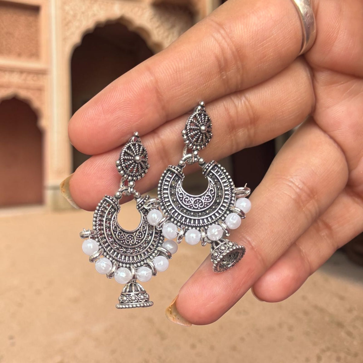 Chaudhvin Ka Chand Jhumka