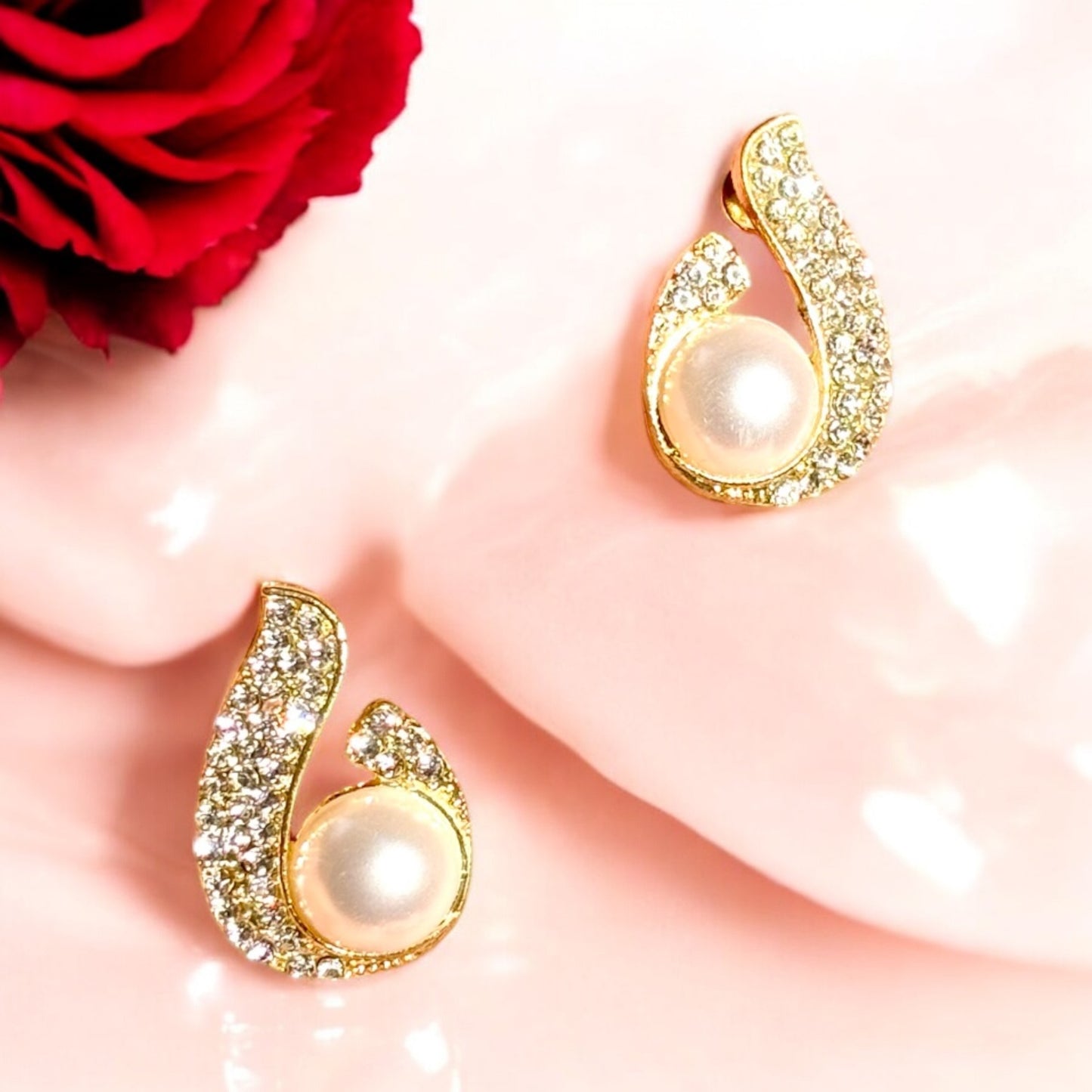 Pearl of the Ocean Earrings