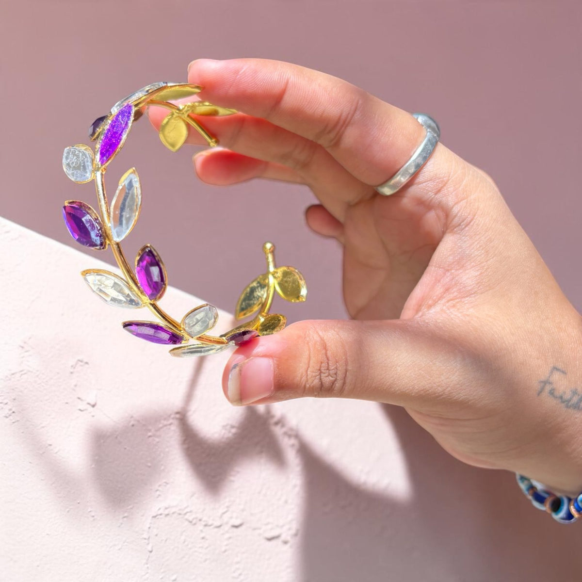 Angoor Ki Bel Cuff