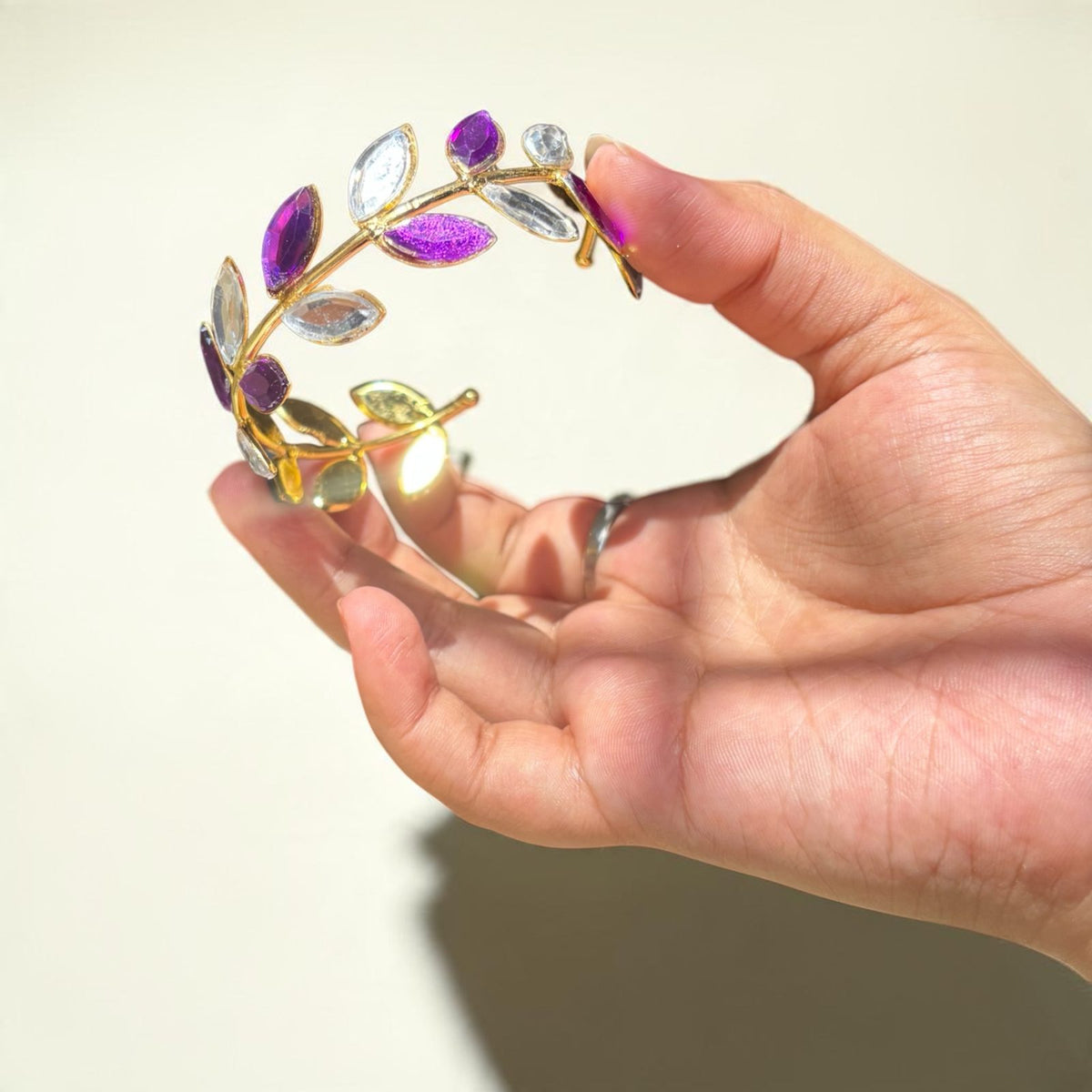 Angoor Ki Bel Cuff