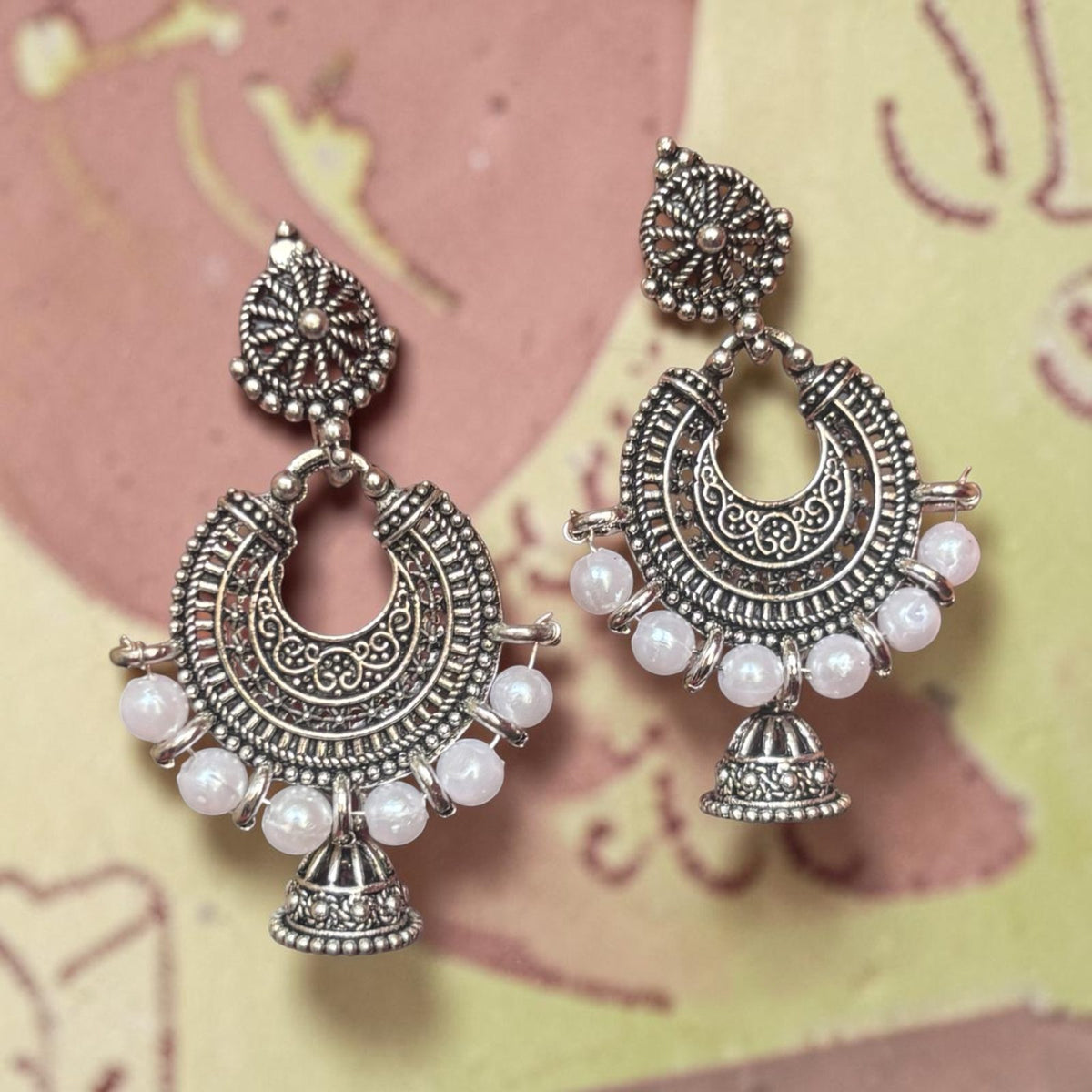 Chaudhvin Ka Chand Jhumka