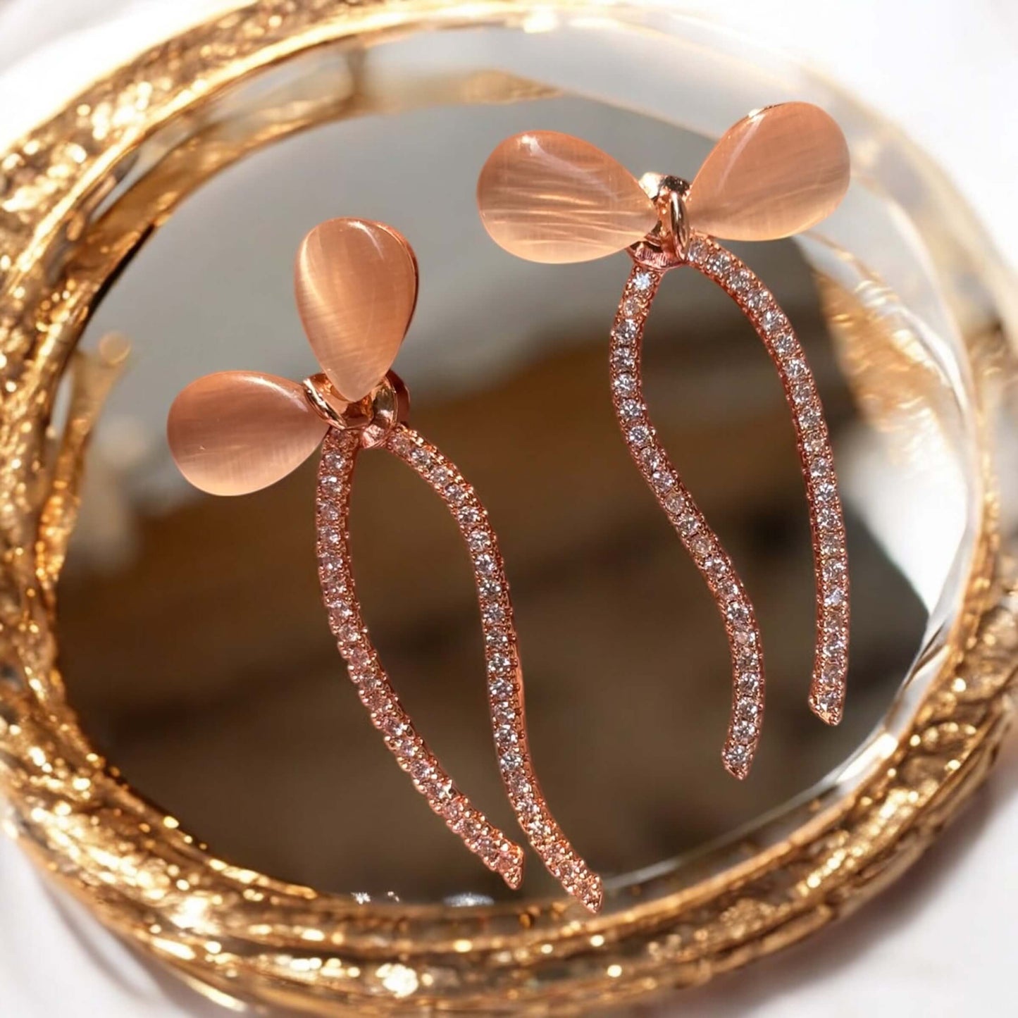Dancing Lights Earring