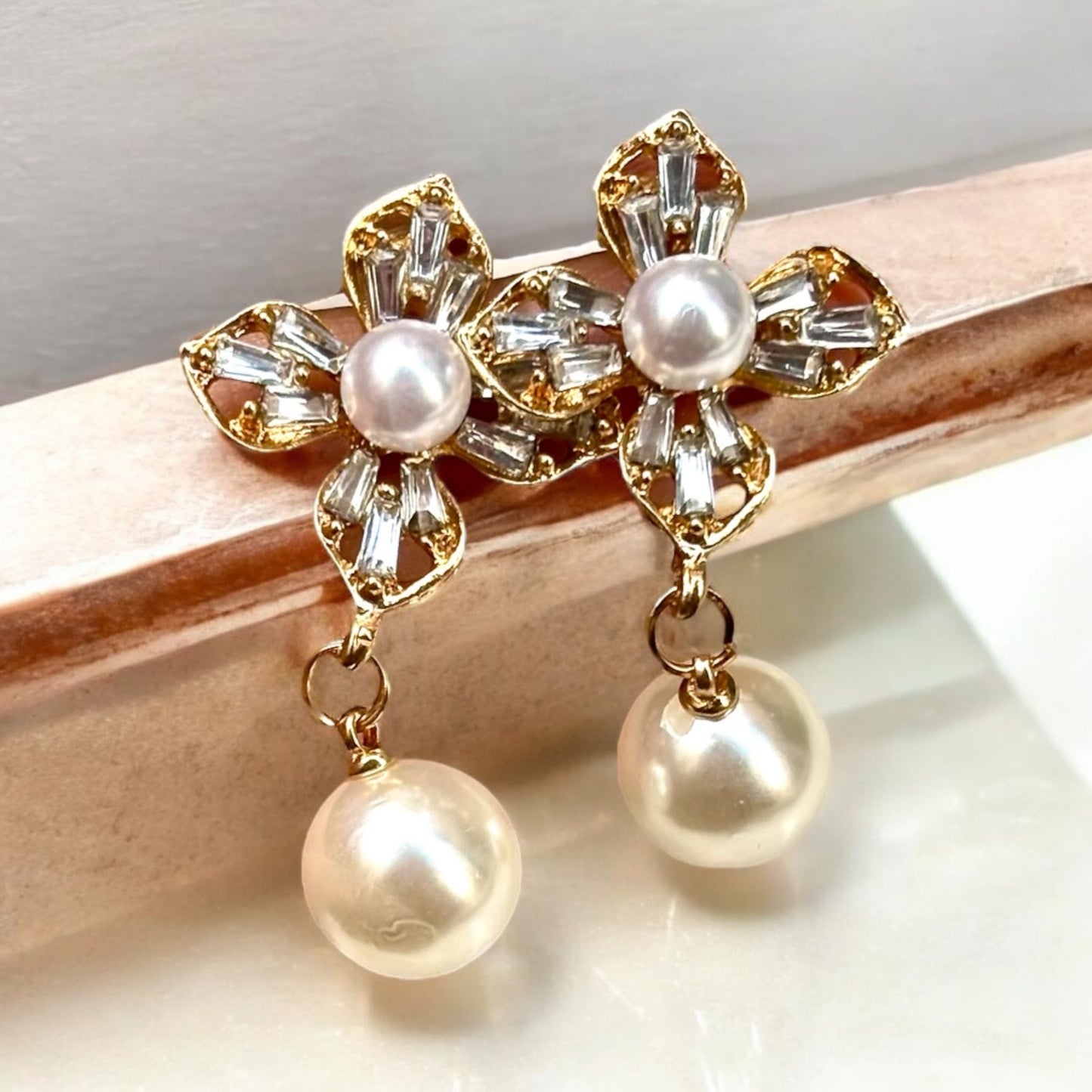 Pearl Delight Earrings