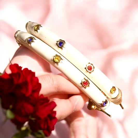 Circle Of love Earrings